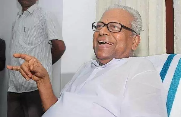 former-chief-minister-of-kerala-admitted-to-hospital